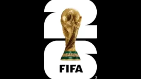 “欧冠赛季至今whoscored评分TOP5：拉菲尼亚领跑 西甲四大将同登榜，萨卡榜上有名”